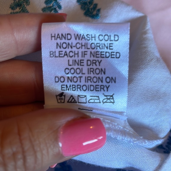 NWT Hazel Freddie smocked off the shoulder top - Picture 9 of 10